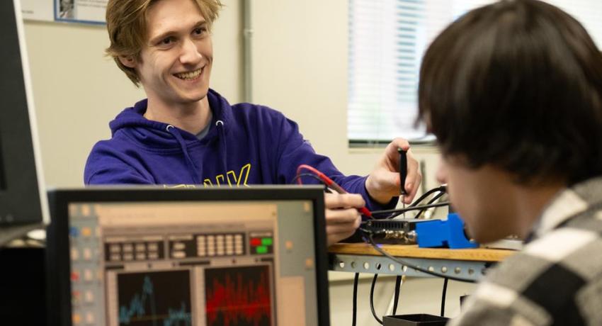 Students in Lenahan's Lab